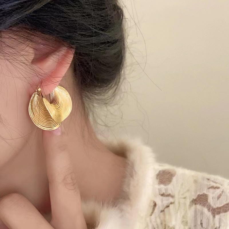 Women'S Affordable Accessories - Anting Hoop Berlapis Emas Wanita PAPERPLUS