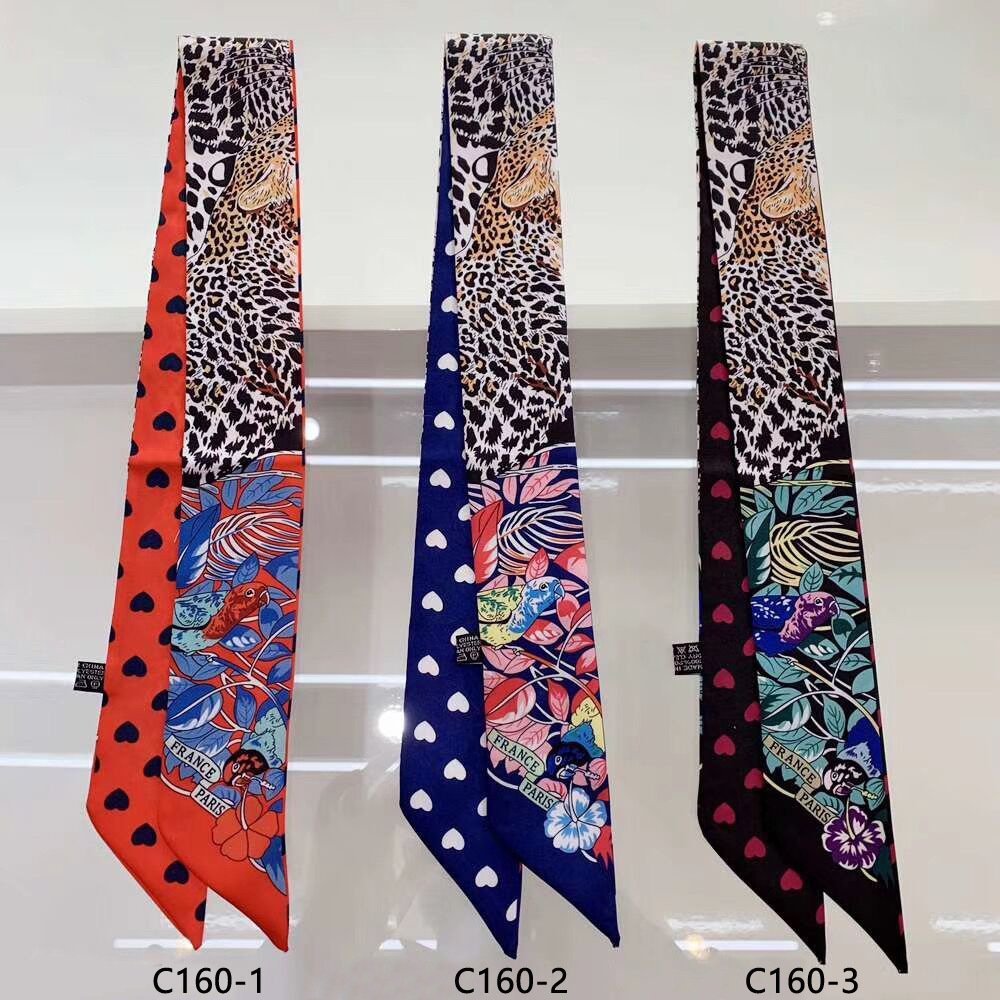 Accessories Brand For Women - Syal Sutra Hati Macan Tutul Bermerek