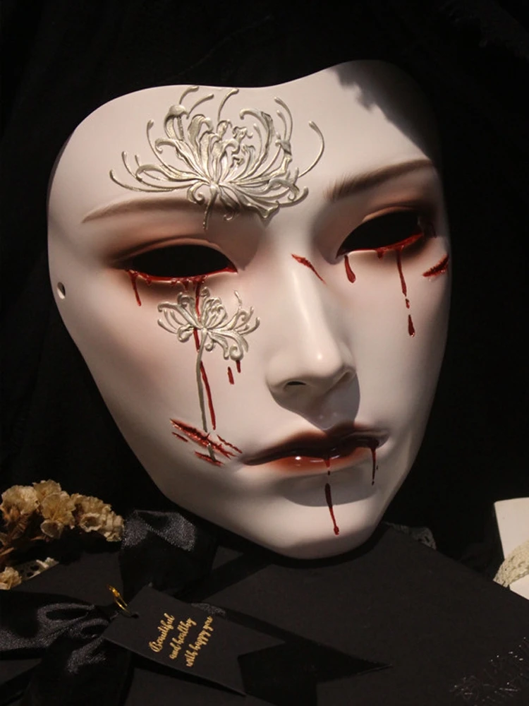 Masker Retro gambar tangan Fas - Women Accessories Drawing ulasan dan harga