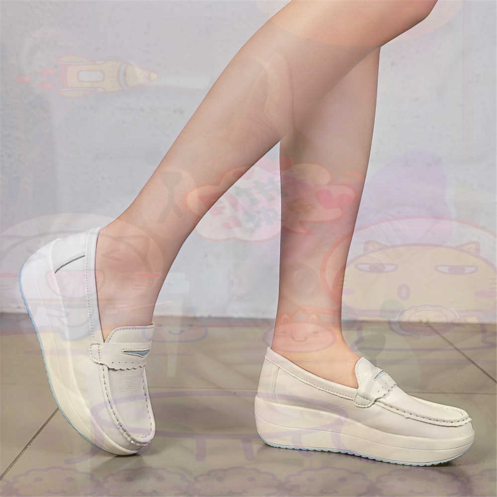 Plataform Sepatu Kets Merah Mu - Women'S Accessories Famous Footwear ulasan dan harga