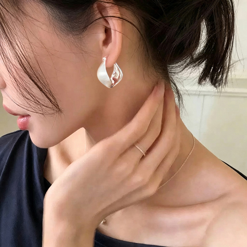 Anting Lingkaran Daun Berwarna - Women Accessories Drawing ulasan dan harga