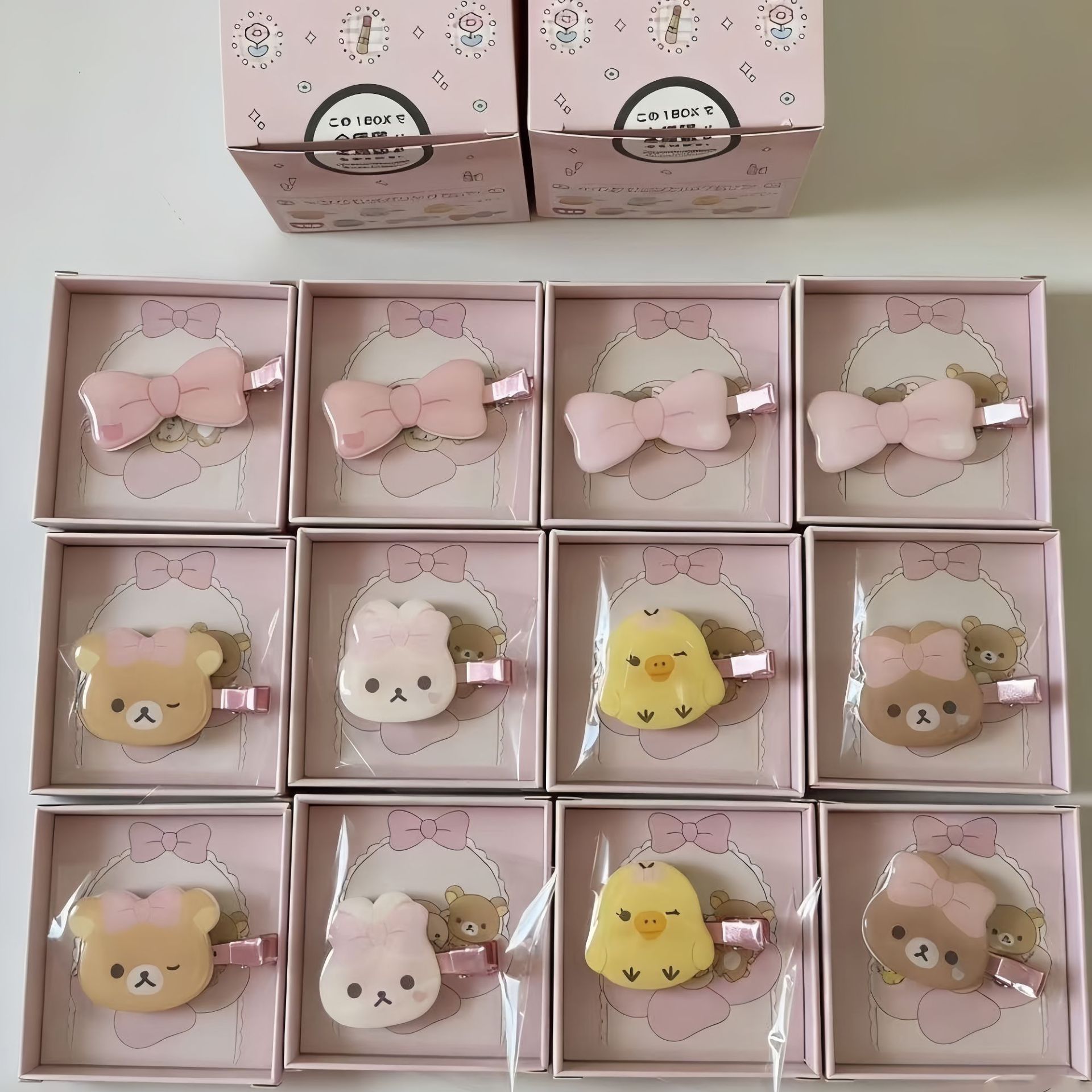 Kotak Kejutan Jepit Rambut Hew - Women Accessories Gift Box ulasan dan harga