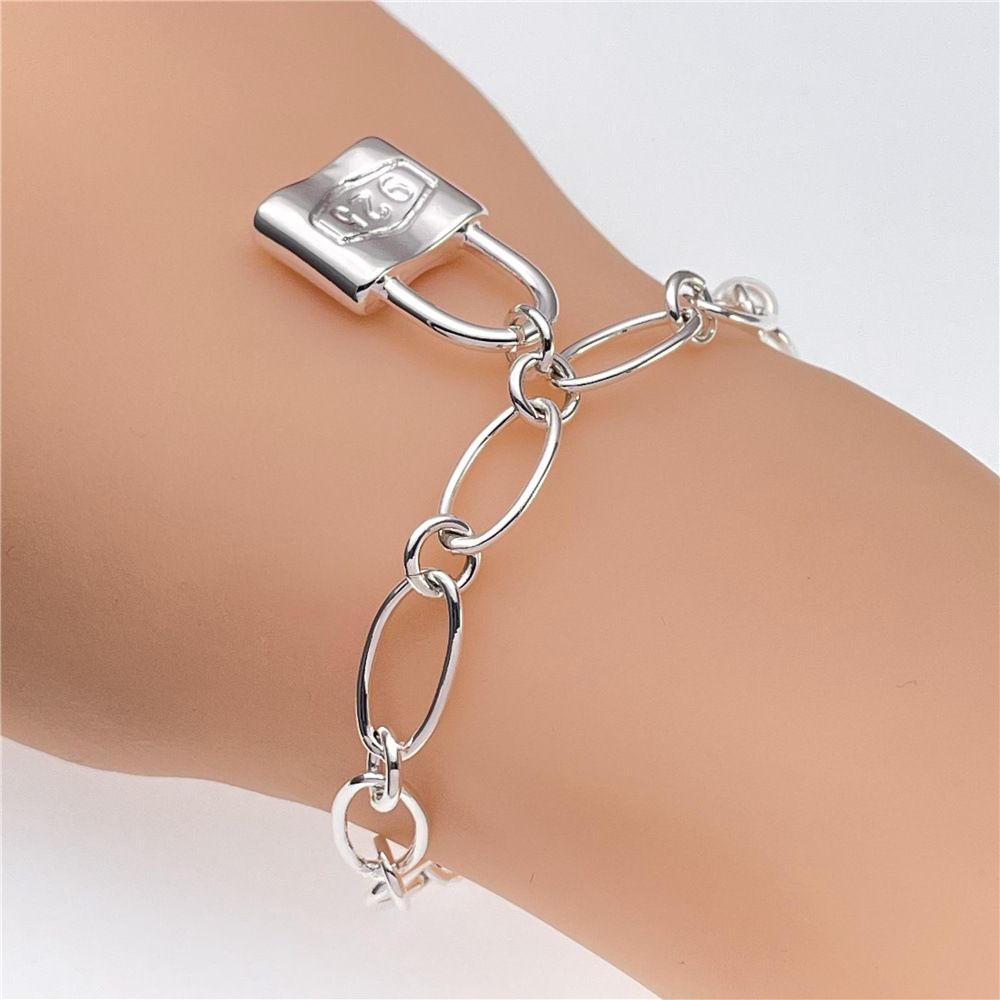 Gelang Kunci Keberuntungan Per - Women'S Affordable Accessories ulasan dan harga